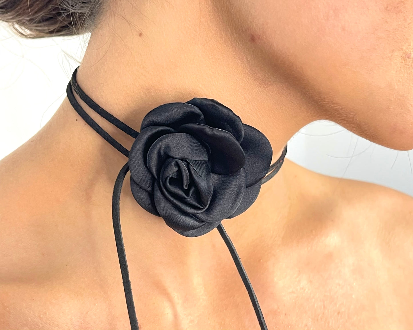 CHOKER ROSE BLACK